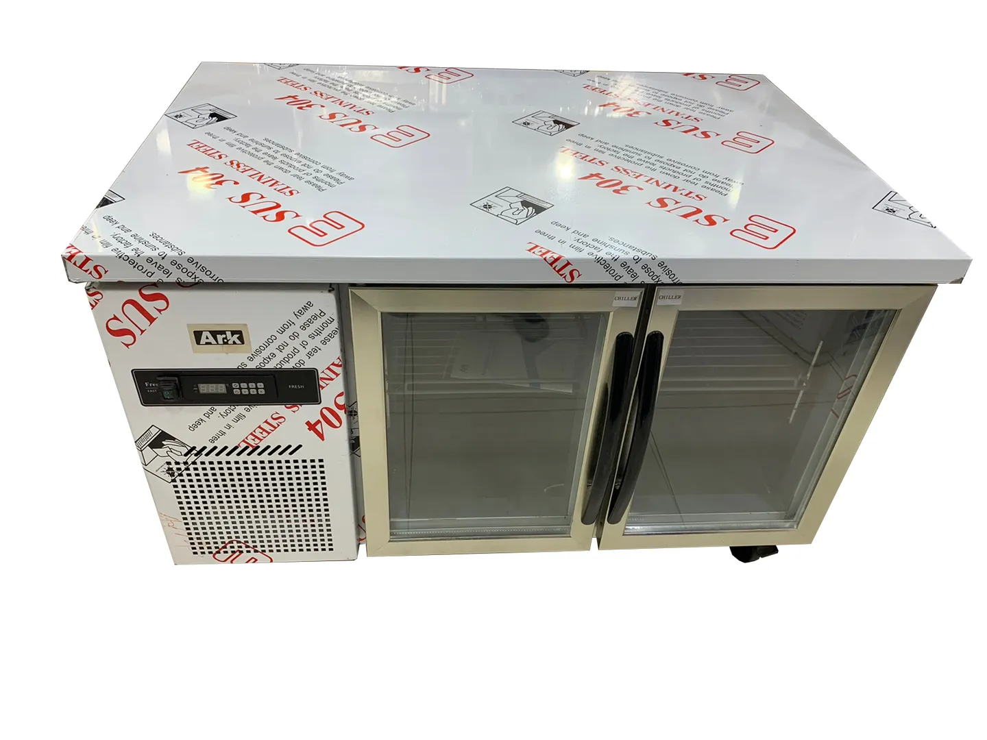 Undercounter Chiller 4? Glass Door