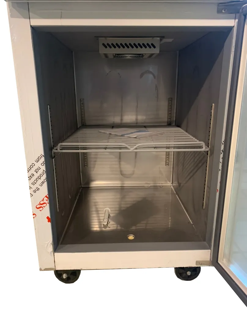 2 Door Chiller Glass - Image 5