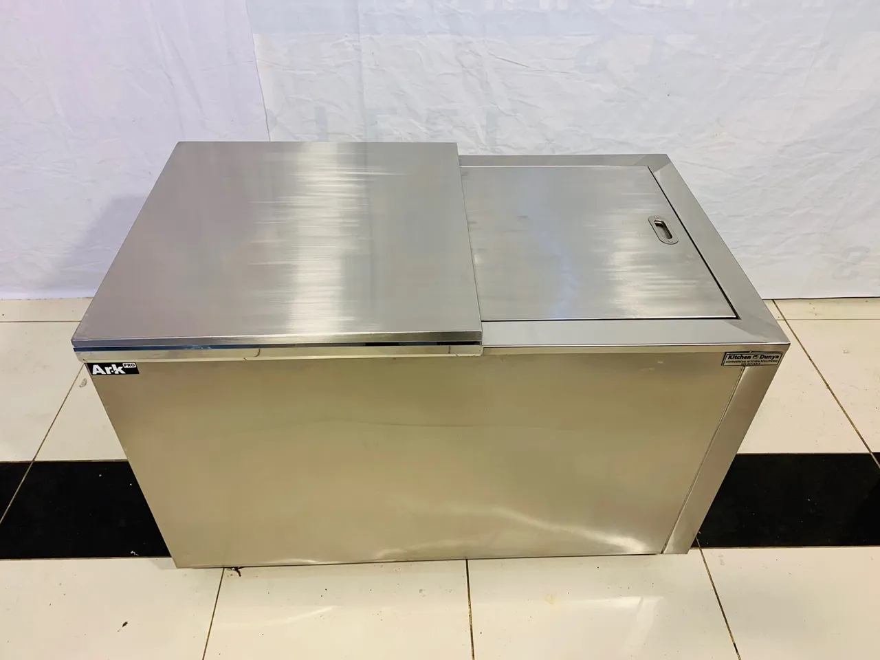 Sliding Door Freezer