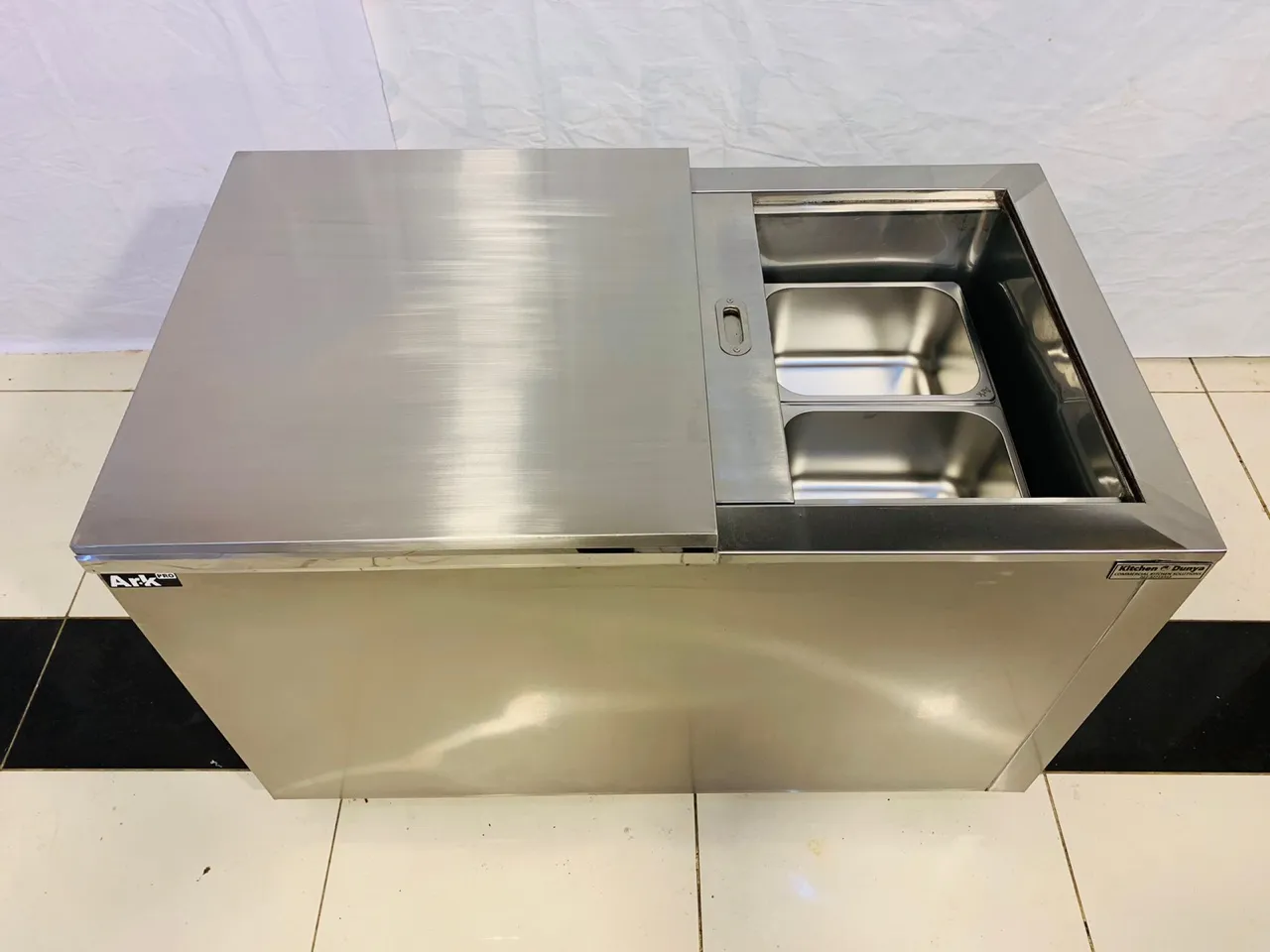 Sliding Door Freezer - Image 3