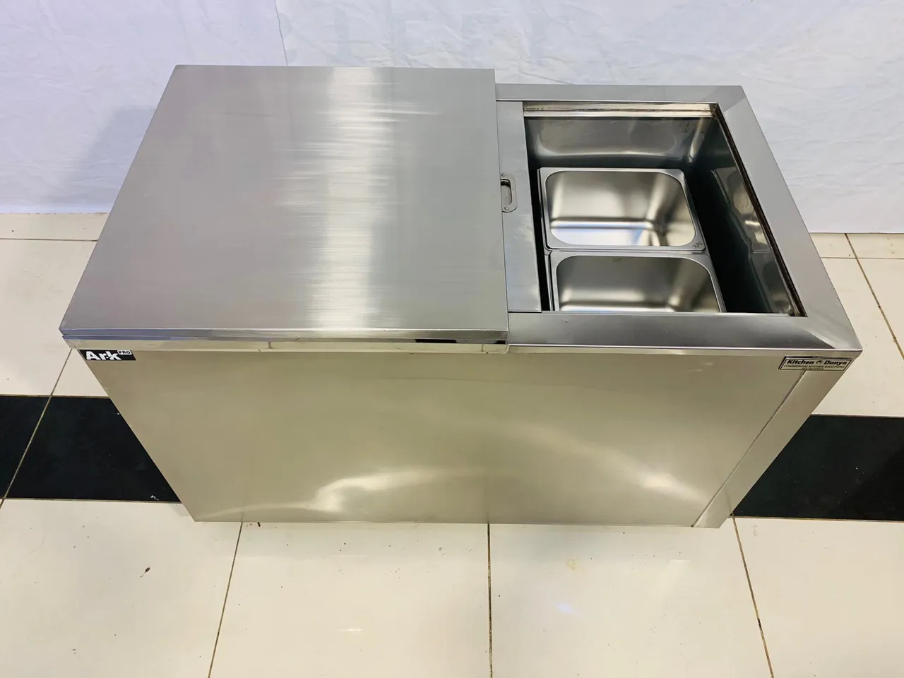 Sliding Door Freezer - Image 2