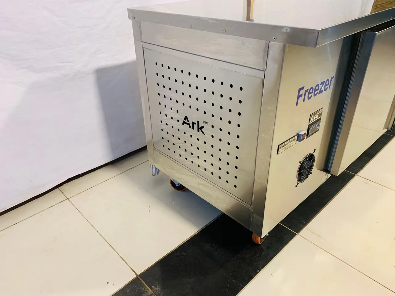 Undercounter Freezer 6? - Image 4