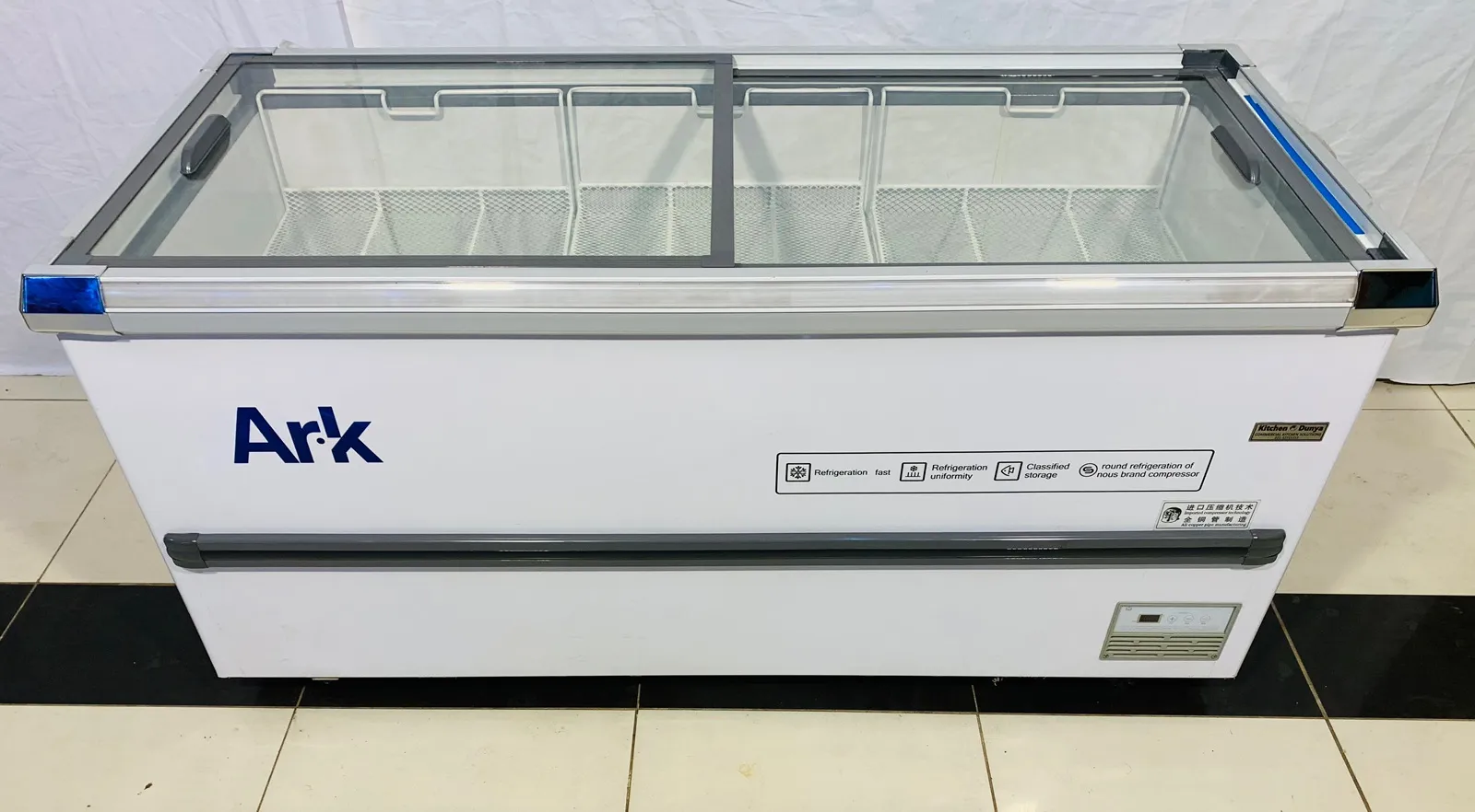 Island Freezer 1830
