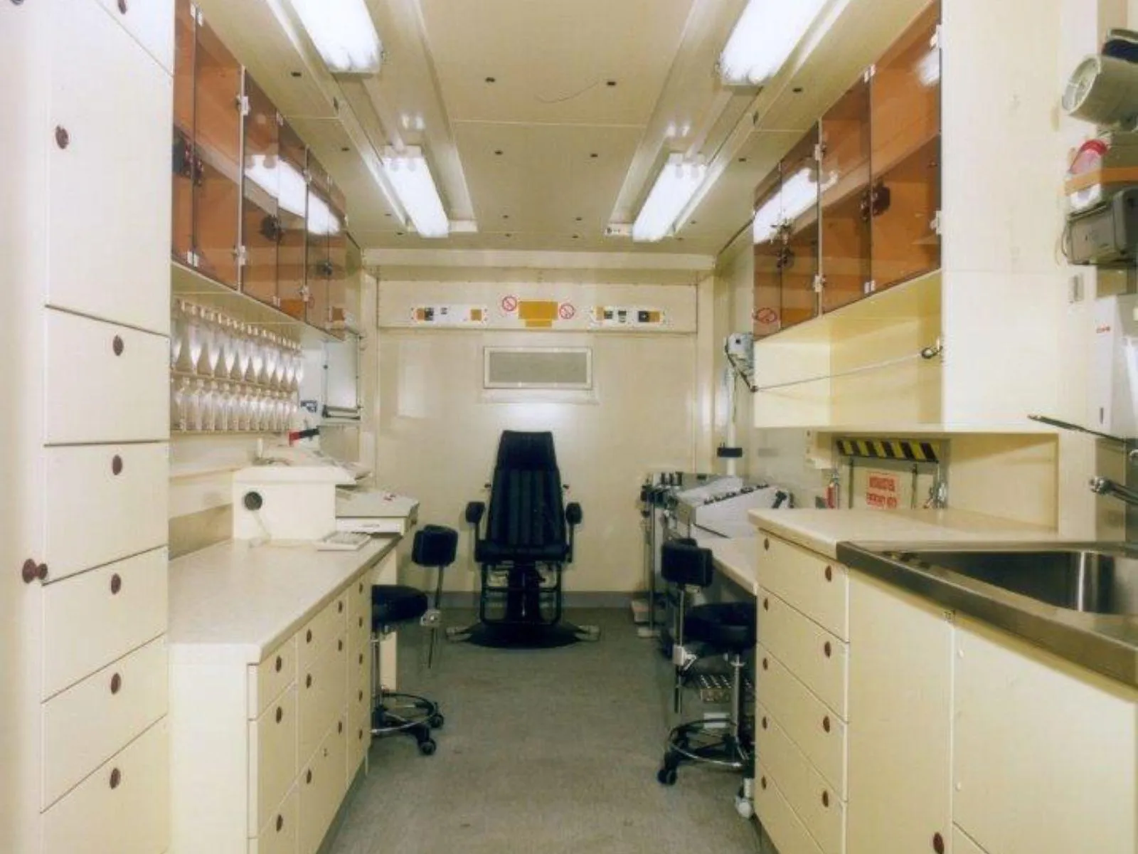 Containerized First Aid & Medical Station - Image 4